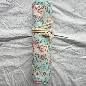 Floral Knitting Needle/Crochet Hook Holder. 🧶